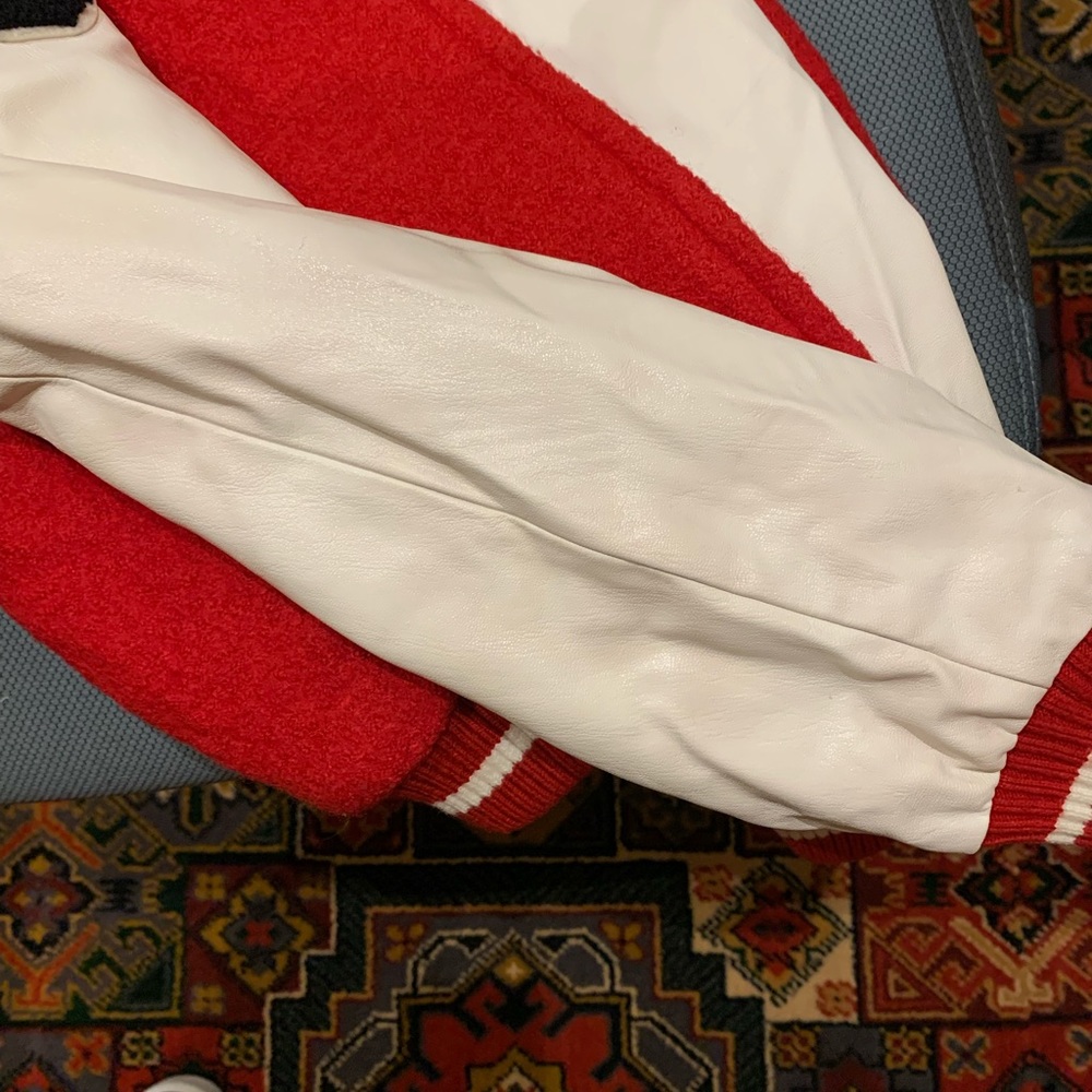 Zara Trafuluc Red Varsity Jacket - Picture 4 of 5